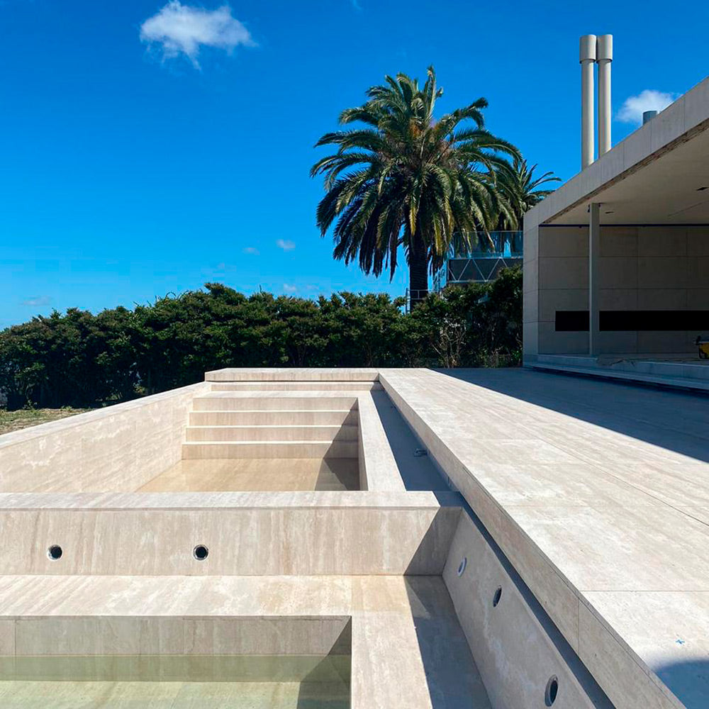 Travertino a la veta Ivory sin taponar