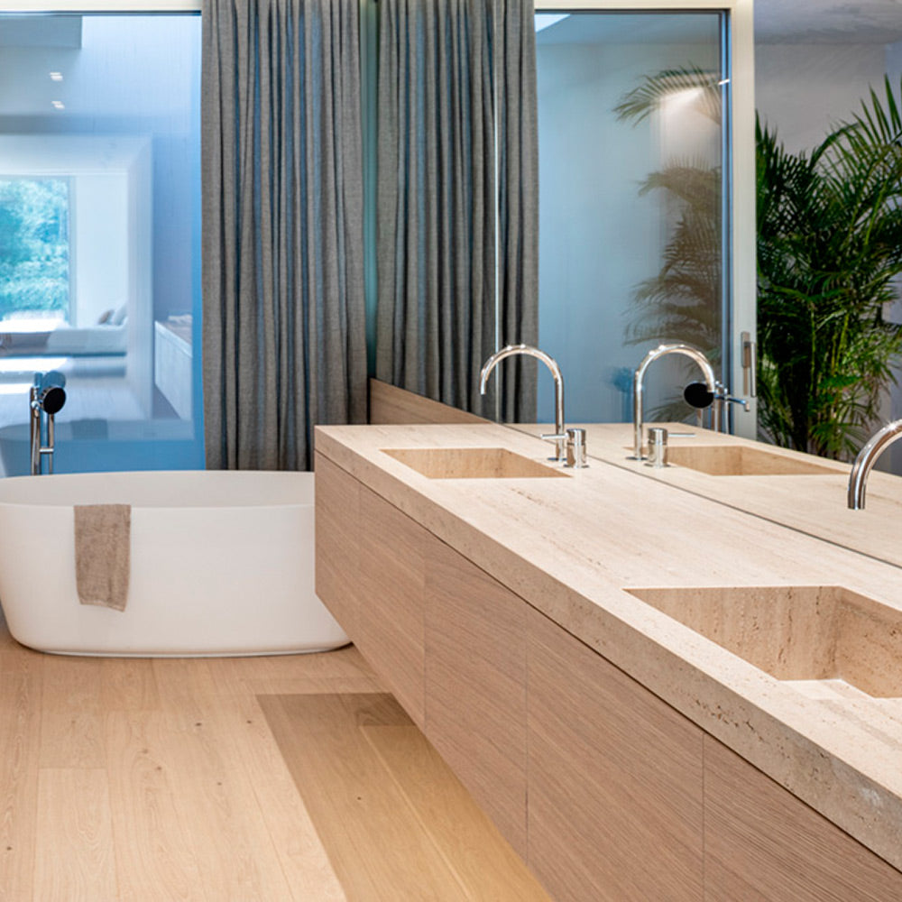 Travertino clásico a la veta taponado